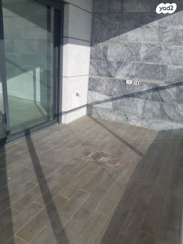 דירה, יצחק שמיר 4, נווה שרון / שער העיר, נתיבות