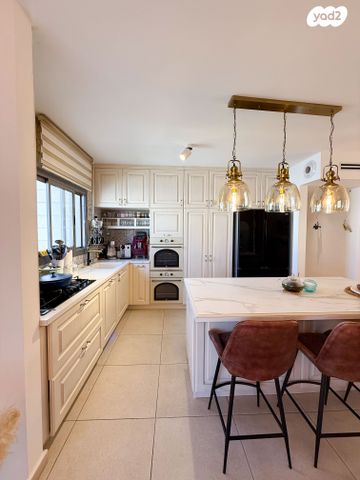 דירה, הרבי מלובאוויטש 35, השחר, דימונה