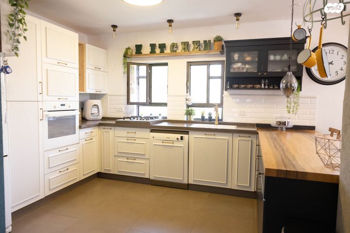 בית פרטי/ קוטג', חיים לסקוב 8, יגאל אלון, קרית מלאכי