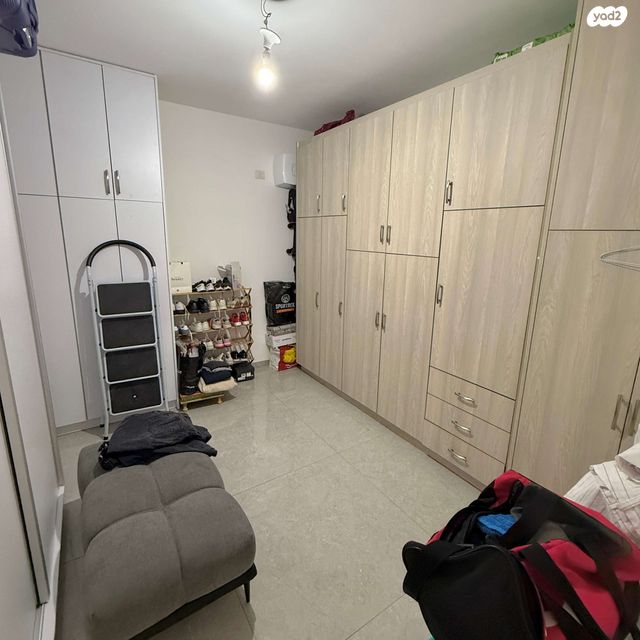 דו משפחתי, עירית 111, שאר העיר, רמת ישי