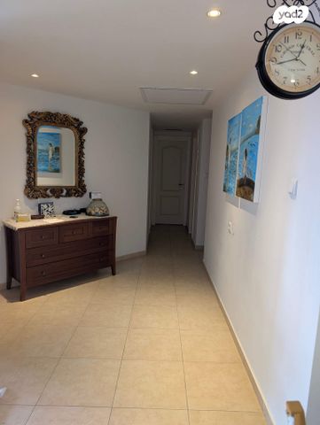 דירה, שדרות בן גוריון 52, בנות חיל, ראשון לציון