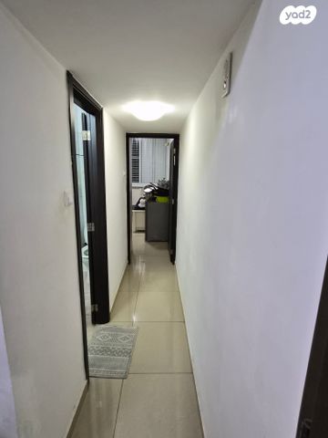 דירה, הרב קפאח 14, גרין ועם, חולון