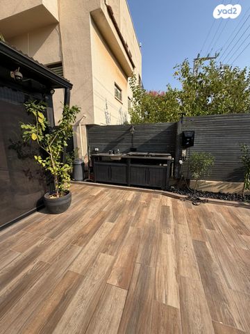 בית פרטי/ קוטג', אפרים אהרונסון 11, רמת אפרים, נתניה