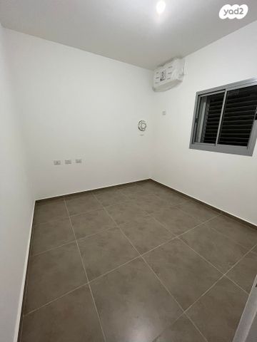 דירה, אריאל שרון 1, נווה שרון / שער העיר, נתיבות