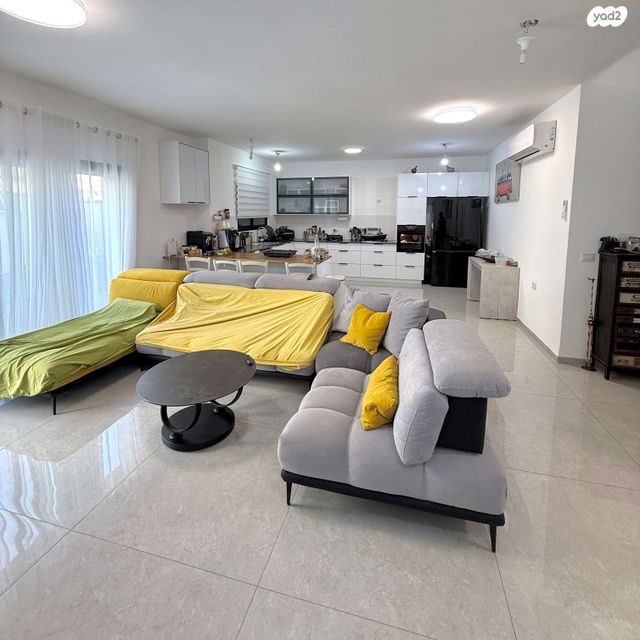 דו משפחתי, עירית 111, שאר העיר, רמת ישי