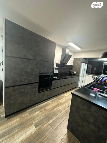 בית פרטי/ קוטג', אפרים אהרונסון 11, רמת אפרים, נתניה