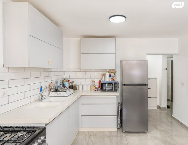 דירה, שדרות הרב יוסף חיים 8, תל גיבורים, בני ברק