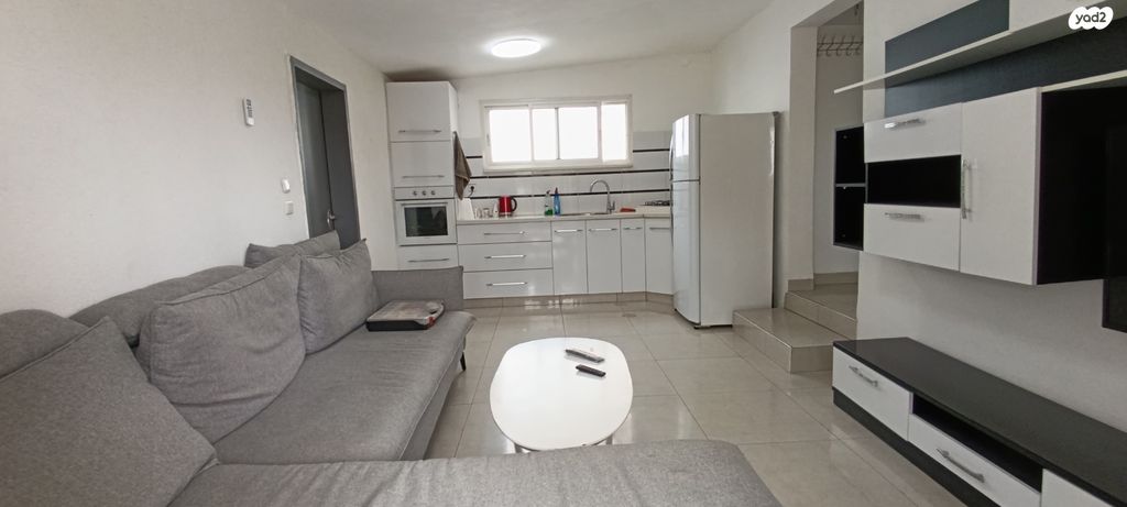 דירת גן, רמח"ל 17, שיכון ב, טבריה