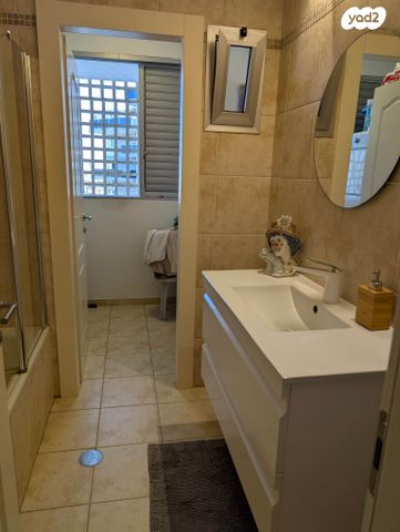 דירה, שדרות בן גוריון 52, בנות חיל, ראשון לציון