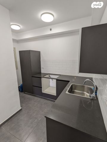 דירה, כוכבי יצחק 7, שפירא, תל אביב יפו