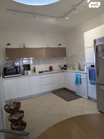 דירה, שדרות בן גוריון 52, בנות חיל, ראשון לציון