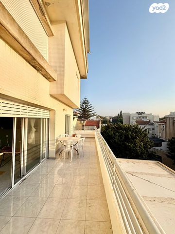 דירה, לסקוב 3, רמת גולדה, חיפה