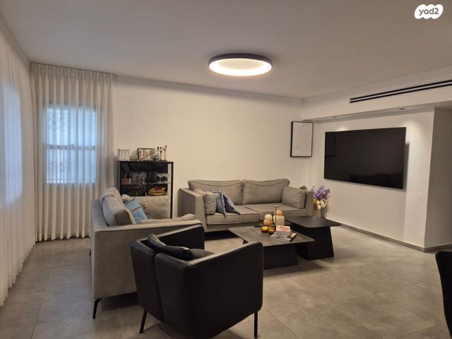 חיים וייצמן 35