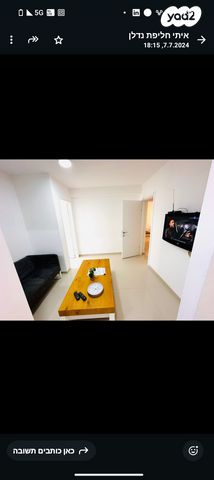 דירה, שמעון בר גיורא 22, שכונה ד', באר שבע