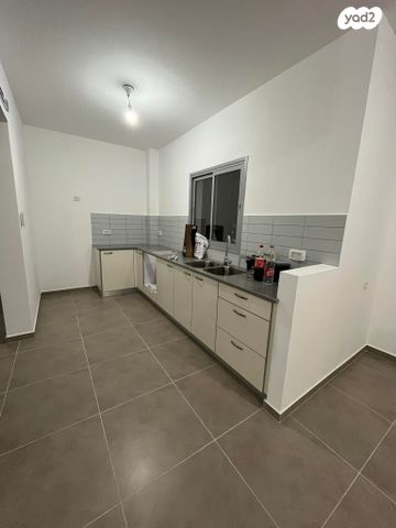 דירה, אריאל שרון 1, נווה שרון / שער העיר, נתיבות