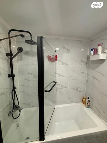 דירה, יעקב בן סירא 6, הרקפות, ראשון לציון