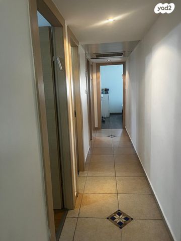 דירה, טירת צבי 17, קרית גנים, ראשון לציון