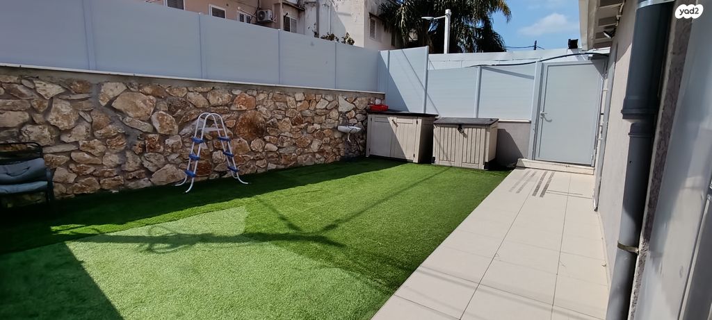 דירת גן, רמח"ל 17, שיכון ב, טבריה