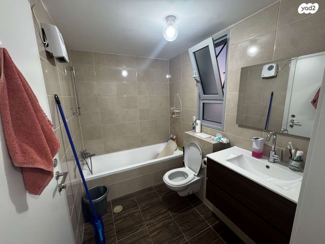 דירה, ליבנה 8, יצחק שמיר, נהריה