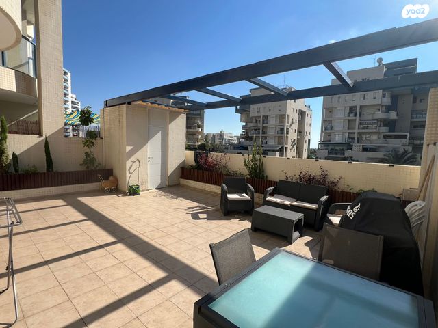 גג/ פנטהאוז, הפסנתר 8, נאות אשלים, ראשון לציון