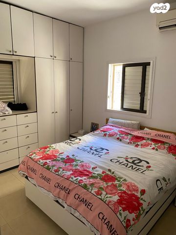 דירה, הפועל 12, לב העיר, בת ים