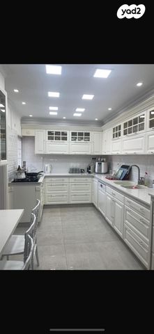 דירה, העצמאות 9, רובע הקריה, הסיטי, אשדוד