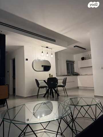 דירה, בריכת רם 1, שקמים ואגמים, אשקלון