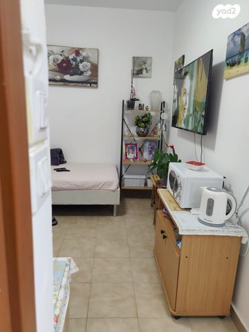 מעלות אשר 18