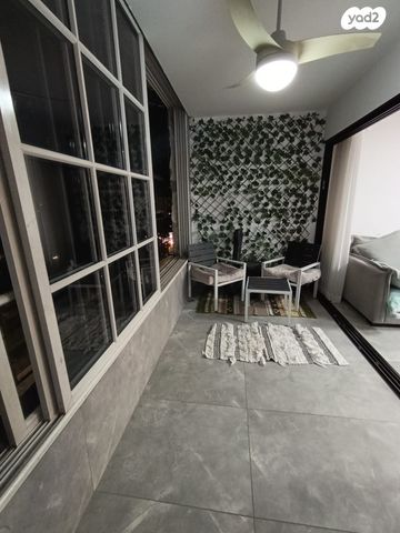 דירה, שדרות דוד המלך 10, חסכון ג, לוד