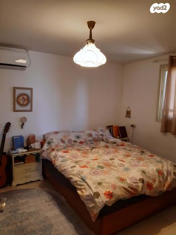 בית פרטי/ קוטג', החרוב 27, קציר, קציר