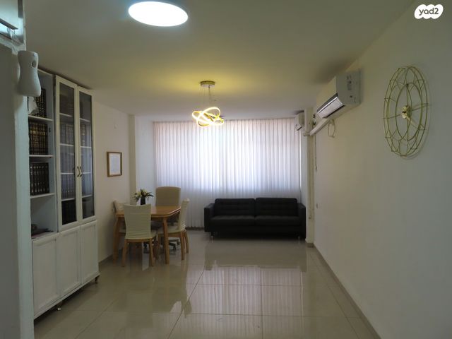 מעלה חוני המעגל 30