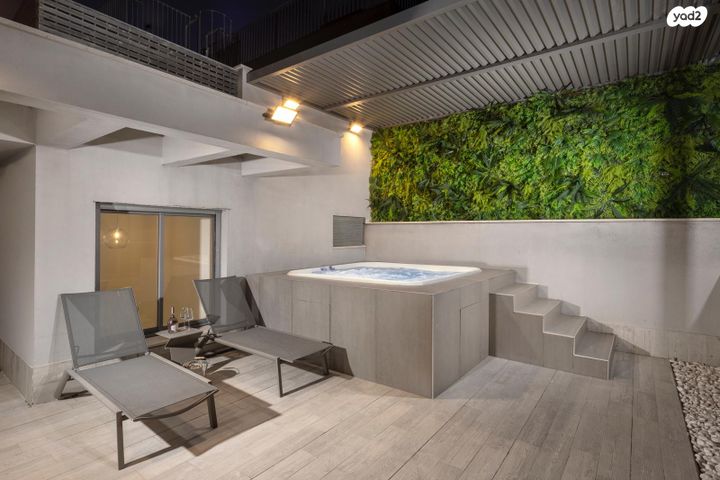 גג/ פנטהאוז, בארי 49, צפון מזרח מרכז העיר, נתניה