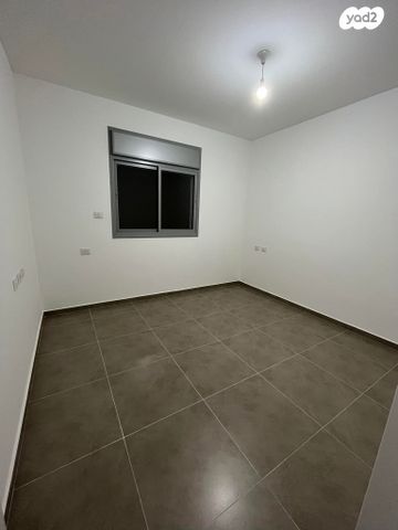 דירה, אריאל שרון 1, נווה שרון / שער העיר, נתיבות