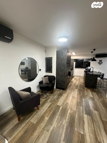 בית פרטי/ קוטג', אפרים אהרונסון 11, רמת אפרים, נתניה