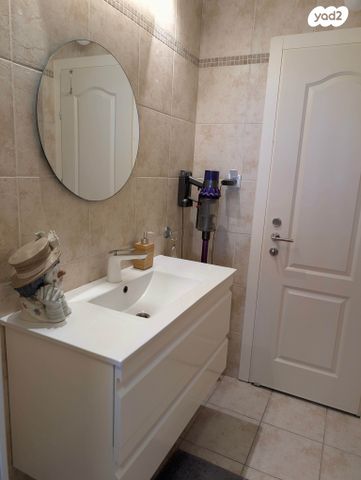 דירה, שדרות בן גוריון 52, בנות חיל, ראשון לציון