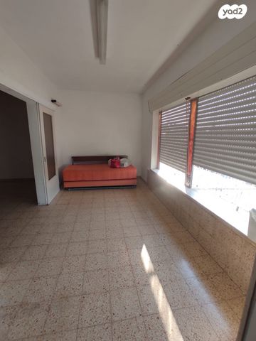 דירה, שבטי ישראל 8, קרית ים ג', קרית ים