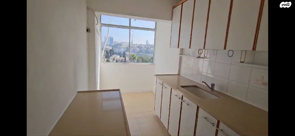 דירה, גבעת בית הכרם 2, בית הכרם, רמת בית הכרם, ירושלים