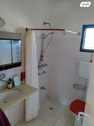 דירה, אשדות יעקב מאוחד, אשדות יעקב מאוחד, אשדות יעקב מאוחד