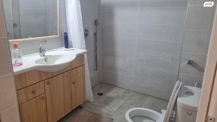 דירה, אהרון קרון 3, ראשונים, ראשון לציון