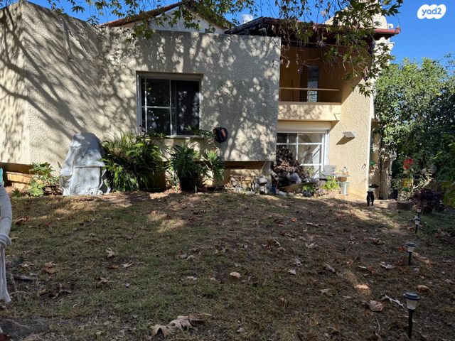 בית פרטי/ קוטג', אלה 22, שאר העיר, כפר ורדים