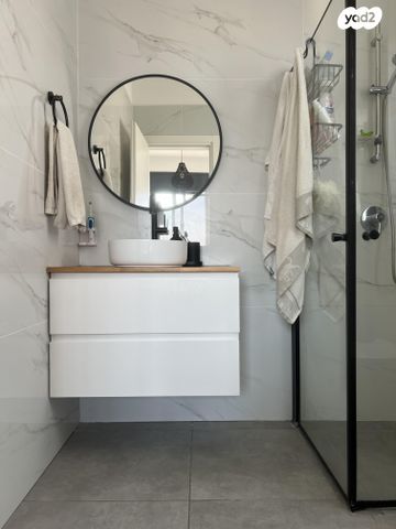 דירה, ארלוזורוב 1, אפרים, חדרה