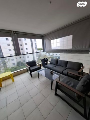 דירה, הנחשול 17, נאות רבין, יבנה