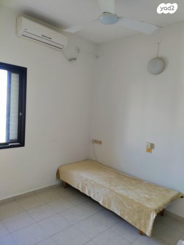 דירה, אשדות יעקב מאוחד, אשדות יעקב מאוחד, אשדות יעקב מאוחד