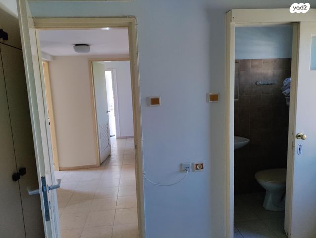 דירה, אשדות יעקב מאוחד, אשדות יעקב מאוחד, אשדות יעקב מאוחד