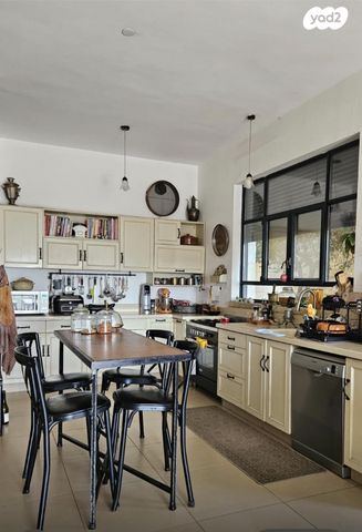 בית פרטי/ קוטג', כרכום 62, הר כתרון, צור הדסה