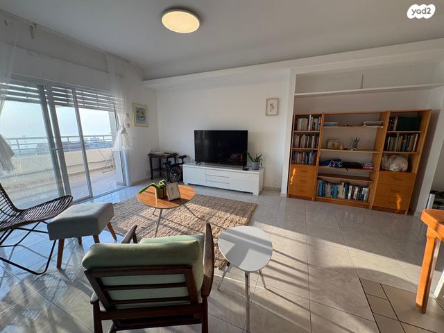 דירה, לסקוב 3, רמת גולדה, חיפה