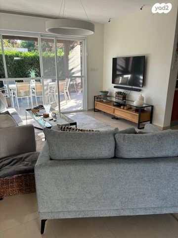 בית פרטי/ קוטג', נחל זוויתן 12, הנחלים, כפר יונה