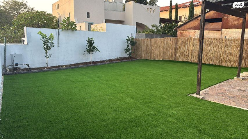 בית פרטי/ קוטג', סיני 7, הגבעה, אבן יהודה