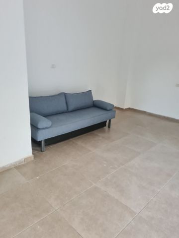 יחידת דיור, שקנאי 14, טירת שלום, נס ציונה