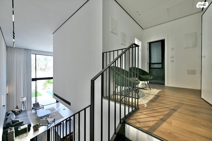 דו משפחתי, אדום 12, לב המושבה, נס ציונה